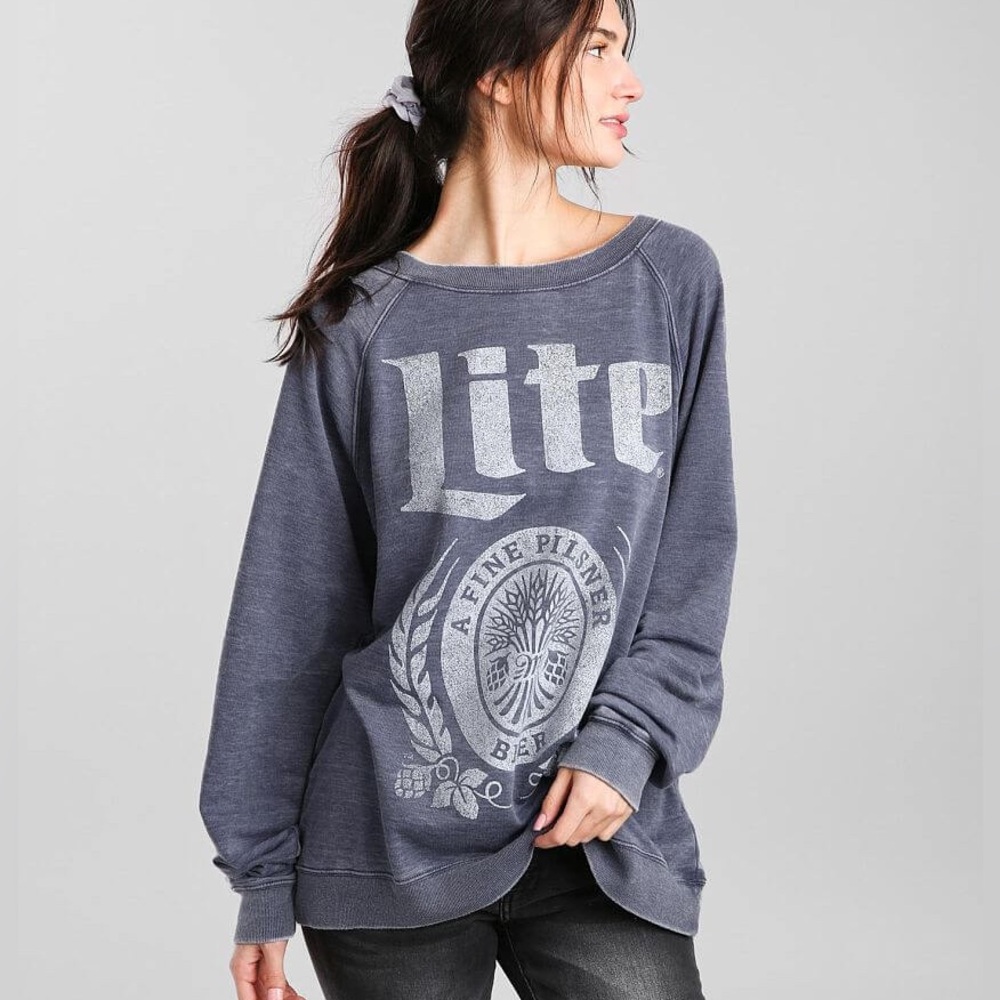 Buckle Miller Lite Oversized Sweatshirt. Size Small.